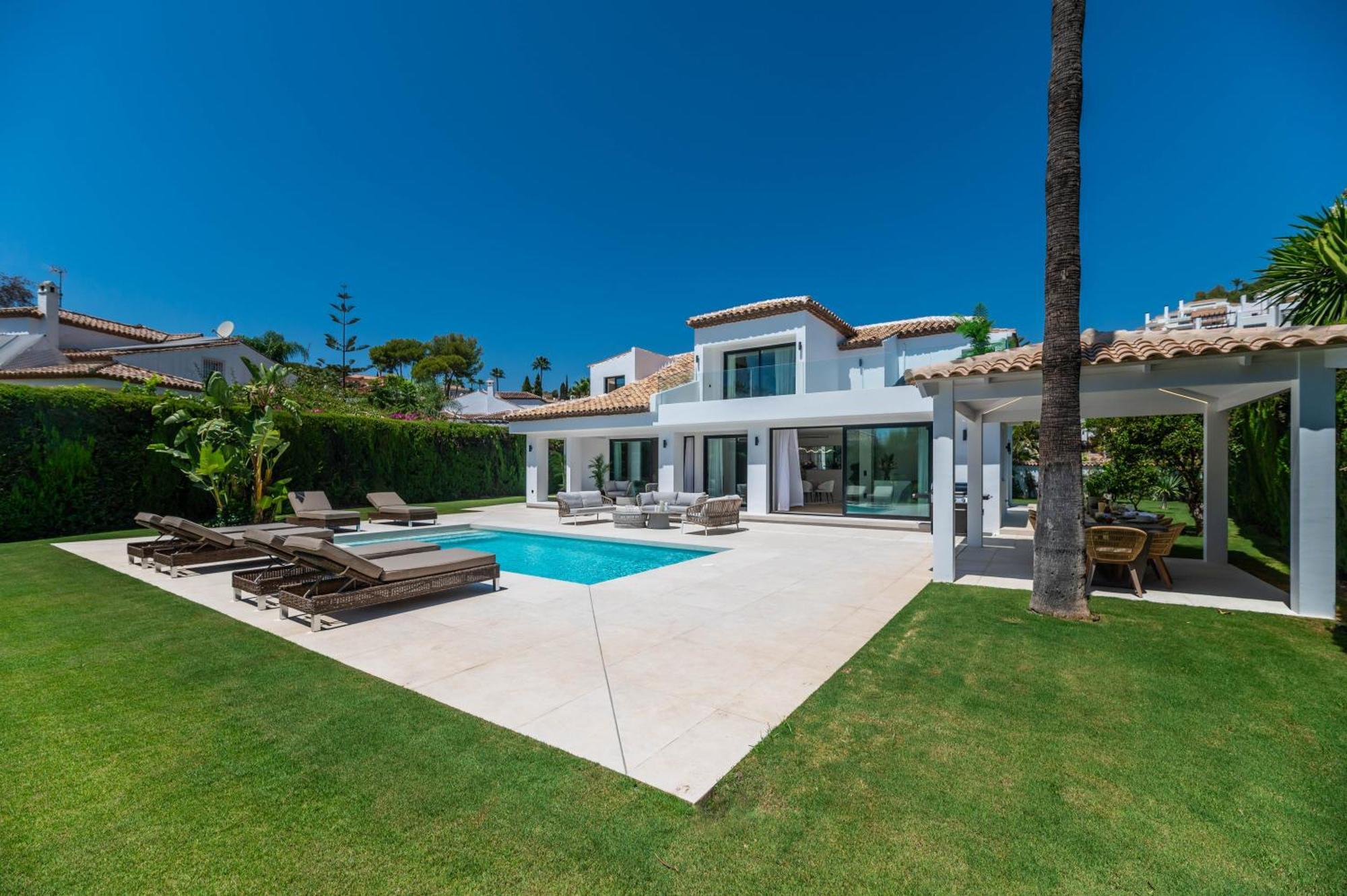 Vacation I Miraluna, Private Gated Community, Walkable To Golf Courses, Private Pool, Refurbished In 2024
