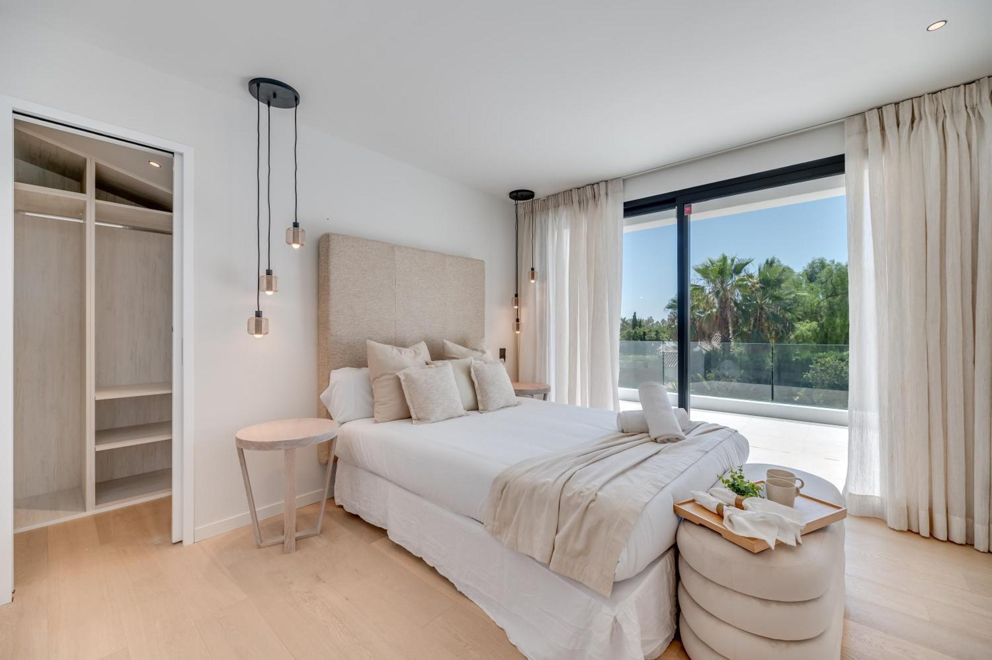 Villa Vacation I Miraluna, Private Gated Community, Walkable To Golf Courses, Private Pool, Refurbished In 2024